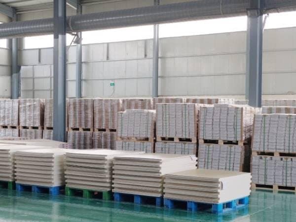 How to Choose an SPC Flooring Supplier in China Without Hidden Shipment Risk How to Choose an SPC Flooring Supplier in China Without Hidden Shipment Risk
